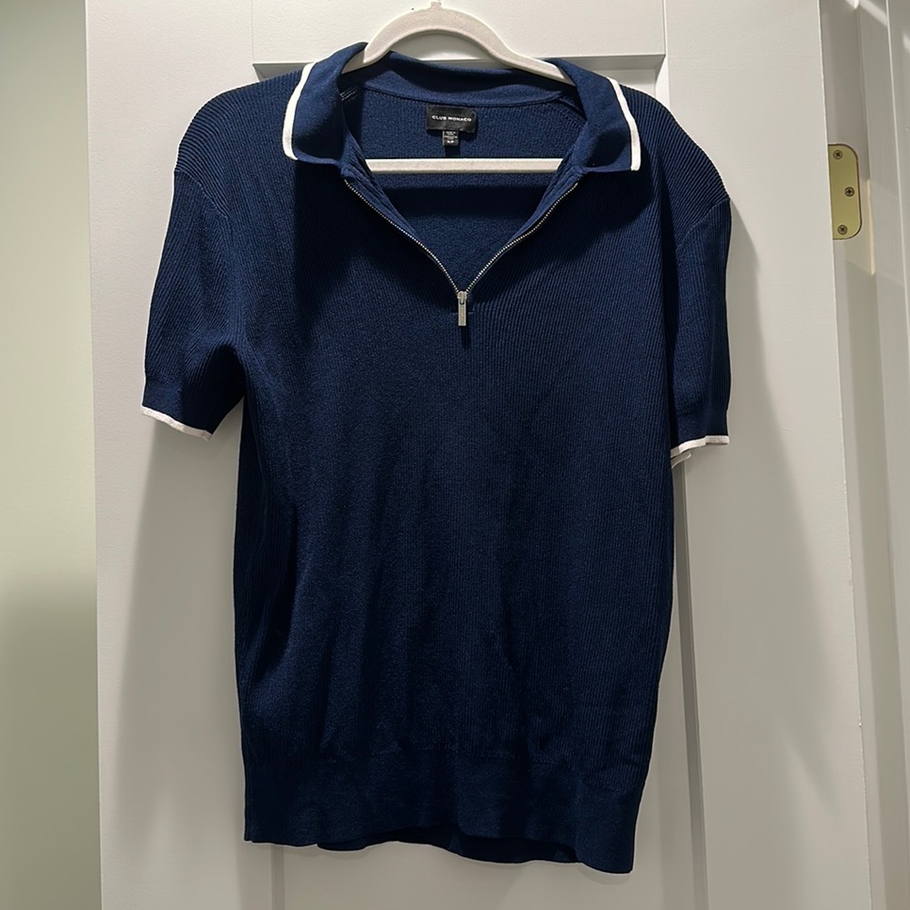 Club Monaco top size Small
